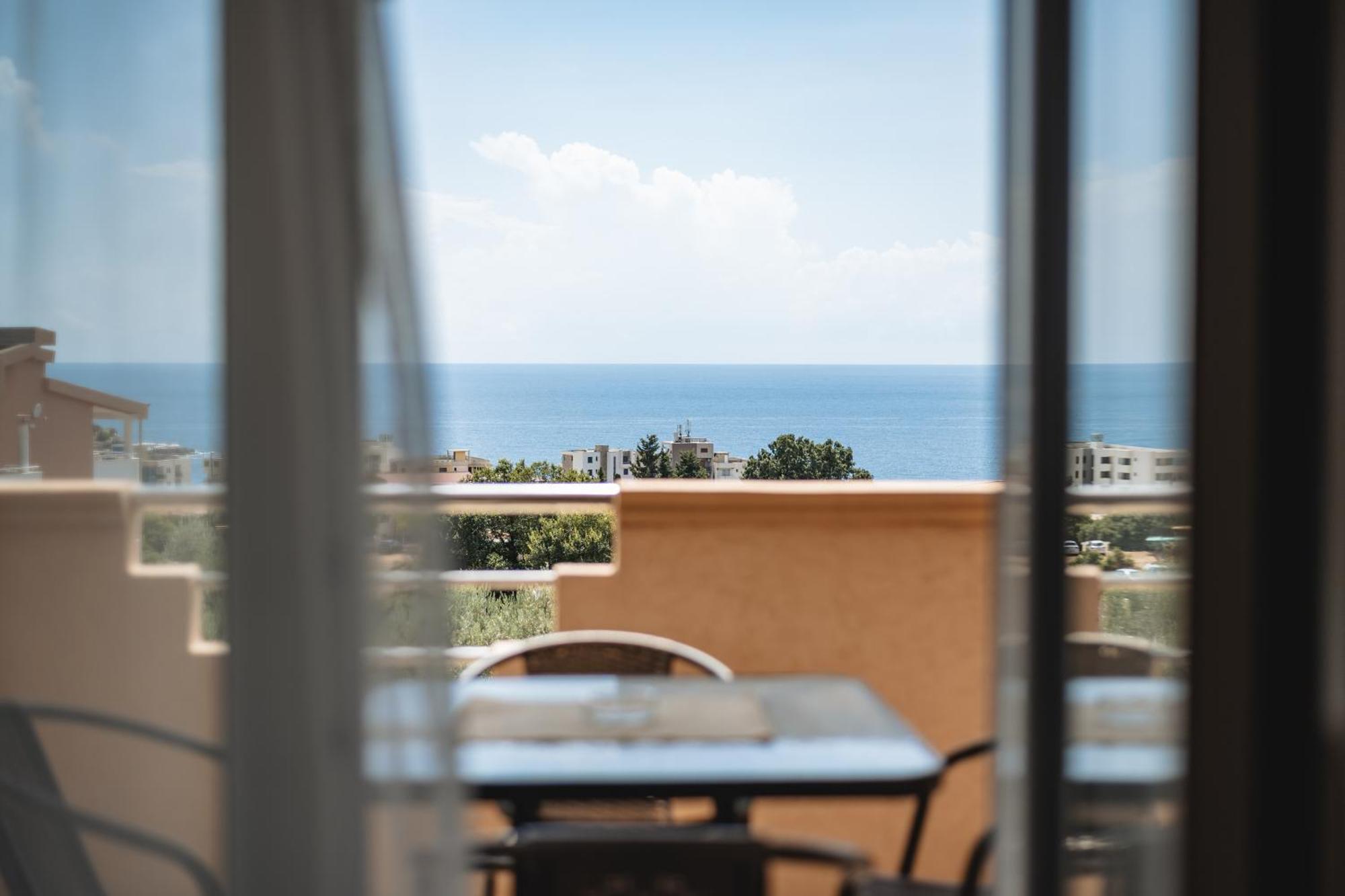 Olive Garden Apartment บาร์ ภายนอก รูปภาพ